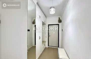 4-комнатная квартира, этаж 10 из 16, 109 м²