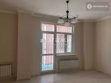 2-комнатная квартира, этаж 7 из 12, 84 м²