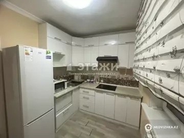 2-комнатная квартира, этаж 2 из 17, 54 м²