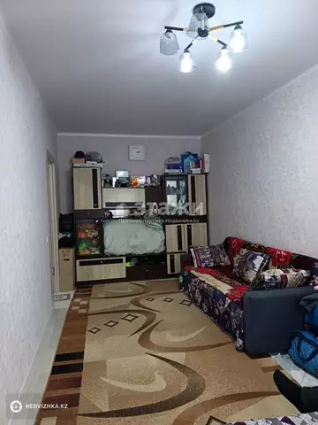 2-комнатная квартира, этаж 3 из 9, 55 м²