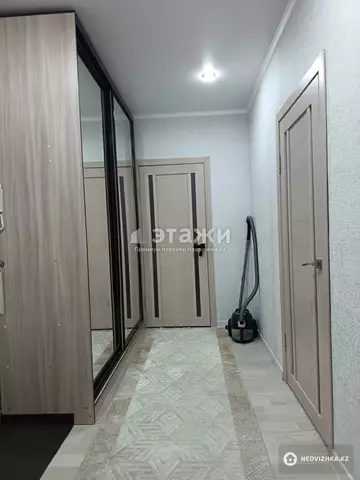 2-комнатная квартира, этаж 3 из 9, 55 м²