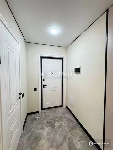 2-комнатная квартира, этаж 9 из 10, 46 м²
