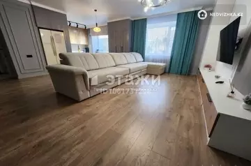 4-комнатная квартира, этаж 8 из 9, 105 м²