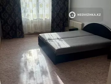 2-комнатная квартира, этаж 1 из 5, 68 м²