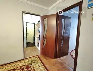 2-комнатная квартира, этаж 3 из 5, 45 м²