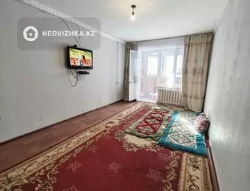2-комнатная квартира, этаж 3 из 5, 45 м²