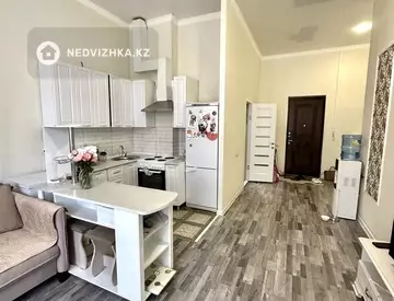 3-комнатная квартира, этаж 4 из 5, 61 м²