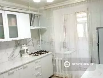 1-комнатная квартира, этаж 2 из 5, 36 м²