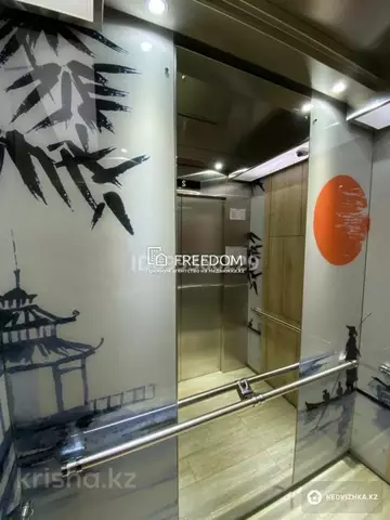3-комнатная квартира, этаж 4 из 12, 100 м²
