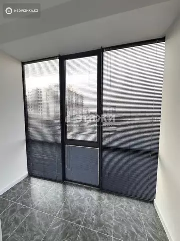 1-комнатная квартира, этаж 5 из 18, 42 м²