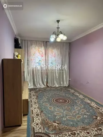 1-комнатная квартира, этаж 7 из 12, 39 м²