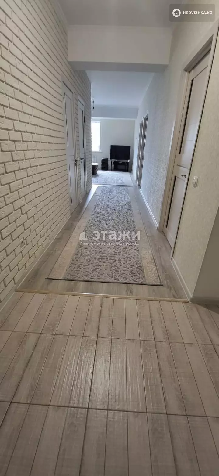 84.2 м², 3-комнатная квартира, этаж 3 из 12, 84 м², изображение - 1