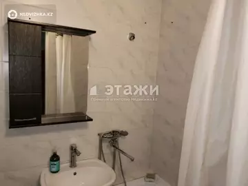 2-комнатная квартира, этаж 4 из 6, 67 м²