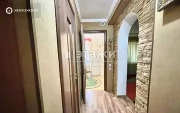 1-комнатная квартира, этаж 2 из 4, 32 м²