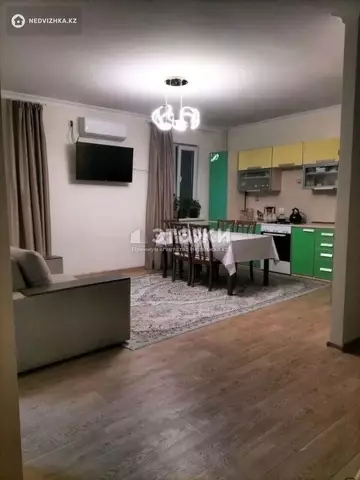 2-комнатная квартира, этаж 4 из 6, 64 м²