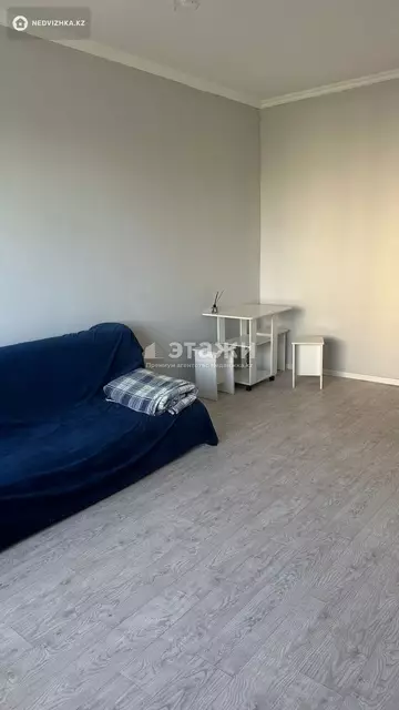 2-комнатная квартира, этаж 6 из 9, 42 м²