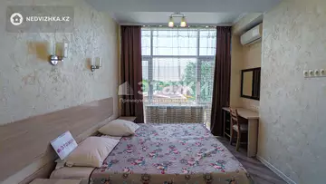 130 м², 3-комнатная квартира, этаж 2 из 6, 130 м², на длительный срок, изображение - 9