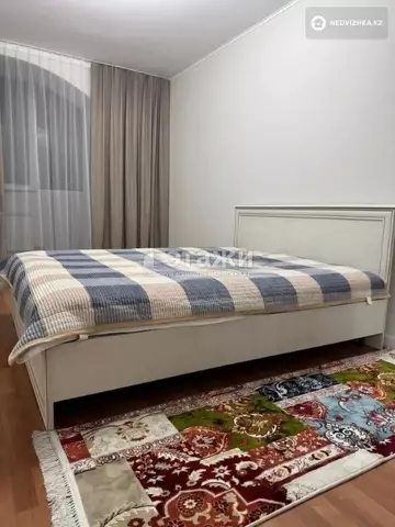 2-комнатная квартира, этаж 3 из 5, 60 м², на длительный срок