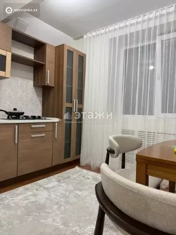 60 м², 2-комнатная квартира, этаж 3 из 5, 60 м², на длительный срок, изображение - 5
