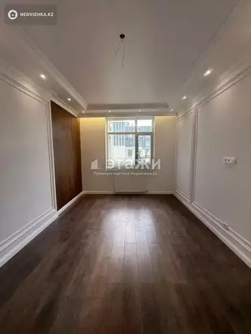 3-комнатная квартира, этаж 15 из 17, 90 м²