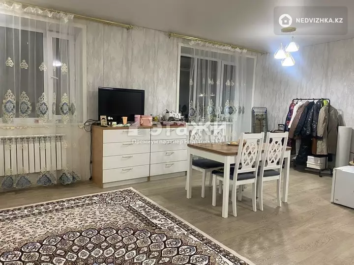 37.8 м², 1-комнатная квартира, этаж 3 из 10, 38 м², изображение - 1