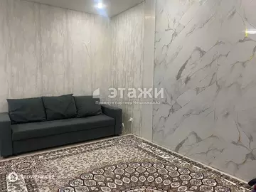 1-комнатная квартира, этаж 3 из 10, 38 м²
