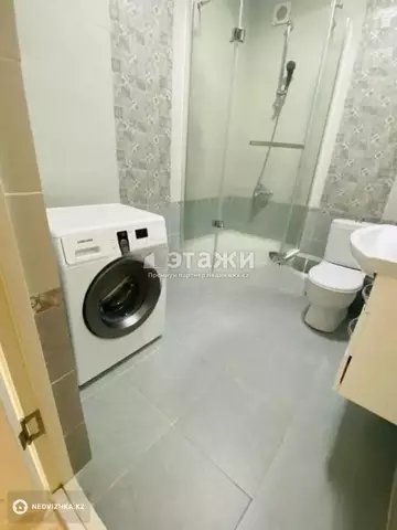 1-комнатная квартира, этаж 3 из 6, 42 м²