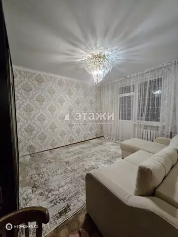 1-комнатная квартира, этаж 3 из 10, 32 м²