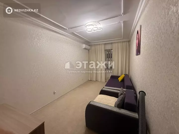 45.2 м², 1-комнатная квартира, этаж 3 из 10, 45 м², изображение - 1