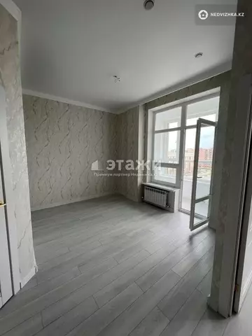 2-комнатная квартира, этаж 9 из 9, 39 м²