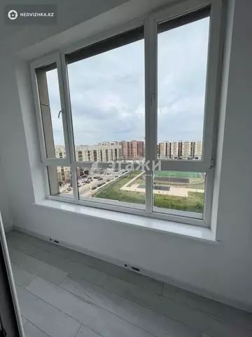 2-комнатная квартира, этаж 9 из 9, 39 м²
