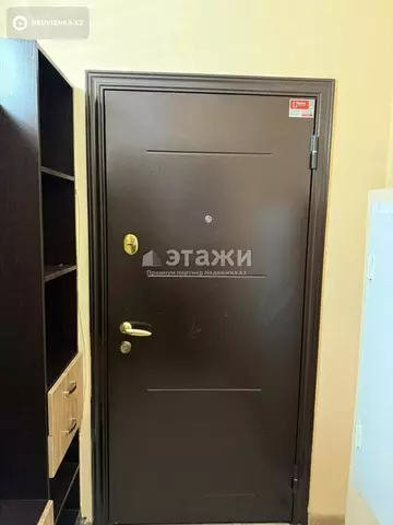 2-комнатная квартира, этаж 4 из 6, 58 м²