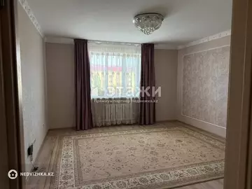 2-комнатная квартира, этаж 4 из 6, 58 м²
