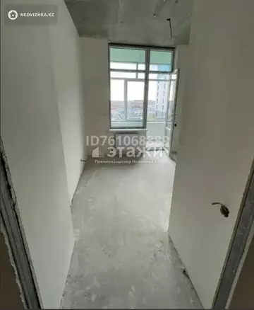 1-комнатная квартира, этаж 4 из 9, 40 м²