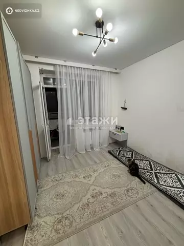 2-комнатная квартира, этаж 8 из 9, 57 м²