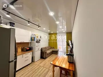 2-комнатная квартира, этаж 7 из 10, 50 м²