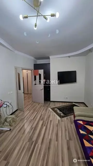 2-комнатная квартира, этаж 3 из 11, 76 м²