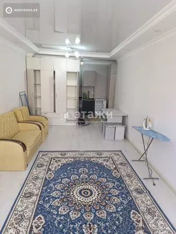 1-комнатная квартира, этаж 4 из 10, 39 м²