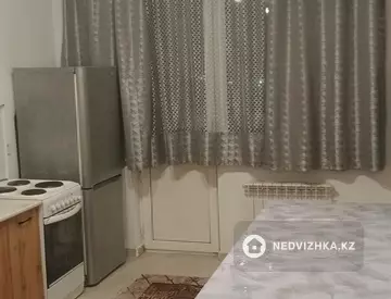 2-комнатная квартира, этаж 7 из 12, 58 м², на длительный срок