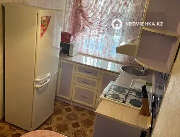 2-комнатная квартира, этаж 2 из 3, 48 м², на длительный срок