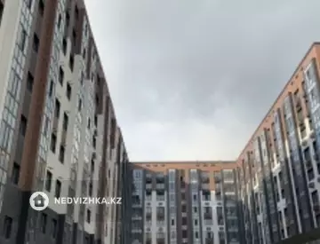 1-комнатная квартира, этаж 5 из 9, 49 м², на длительный срок