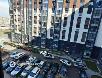 1-комнатная квартира, этаж 5 из 9, 49 м², на длительный срок