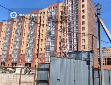 1-комнатная квартира, этаж 11 из 12, 35 м²