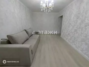 2-комнатная квартира, этаж 4 из 4, 49 м²