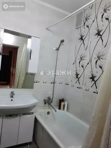 64.6 м², 2-комнатная квартира, этаж 3 из 6, 65 м², изображение - 6