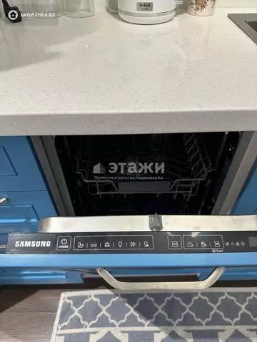 2-комнатная квартира, этаж 12 из 13, 55 м²