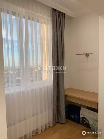 2-комнатная квартира, этаж 14 из 20, 59 м², на длительный срок