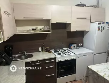 79.7 м², 4-комнатная квартира, этаж 10 из 10, 80 м², изображение - 3