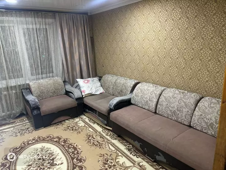 79.7 м², 4-комнатная квартира, этаж 10 из 10, 80 м², изображение - 1