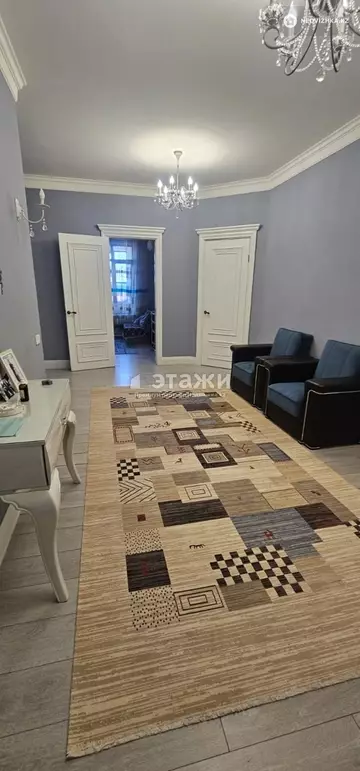 4-комнатная квартира, этаж 4 из 6, 177 м²
